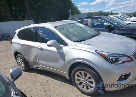 2017 Buick Envision Essence z USA, uszkodzony, nr VIN LRBFXDSA8HD216524